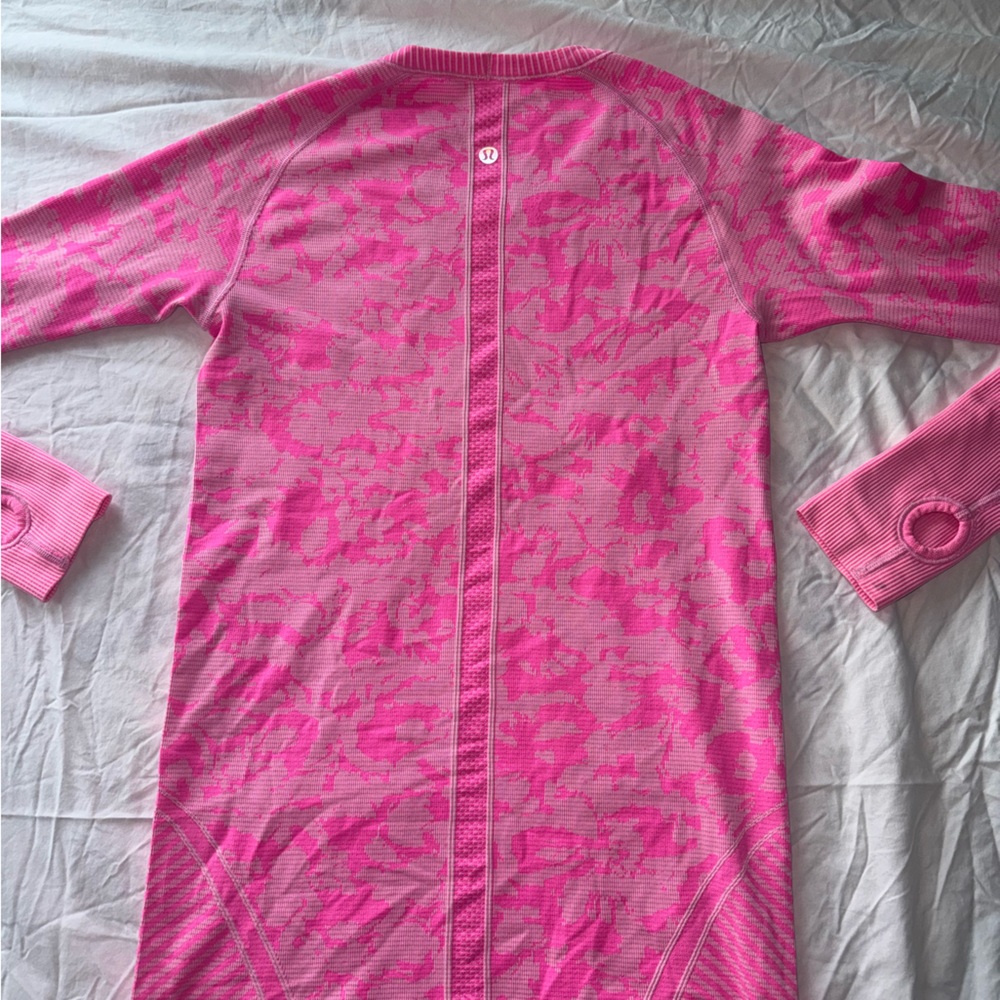 Vintage Lululemon Swiftly Tech - Picture 4 of 6